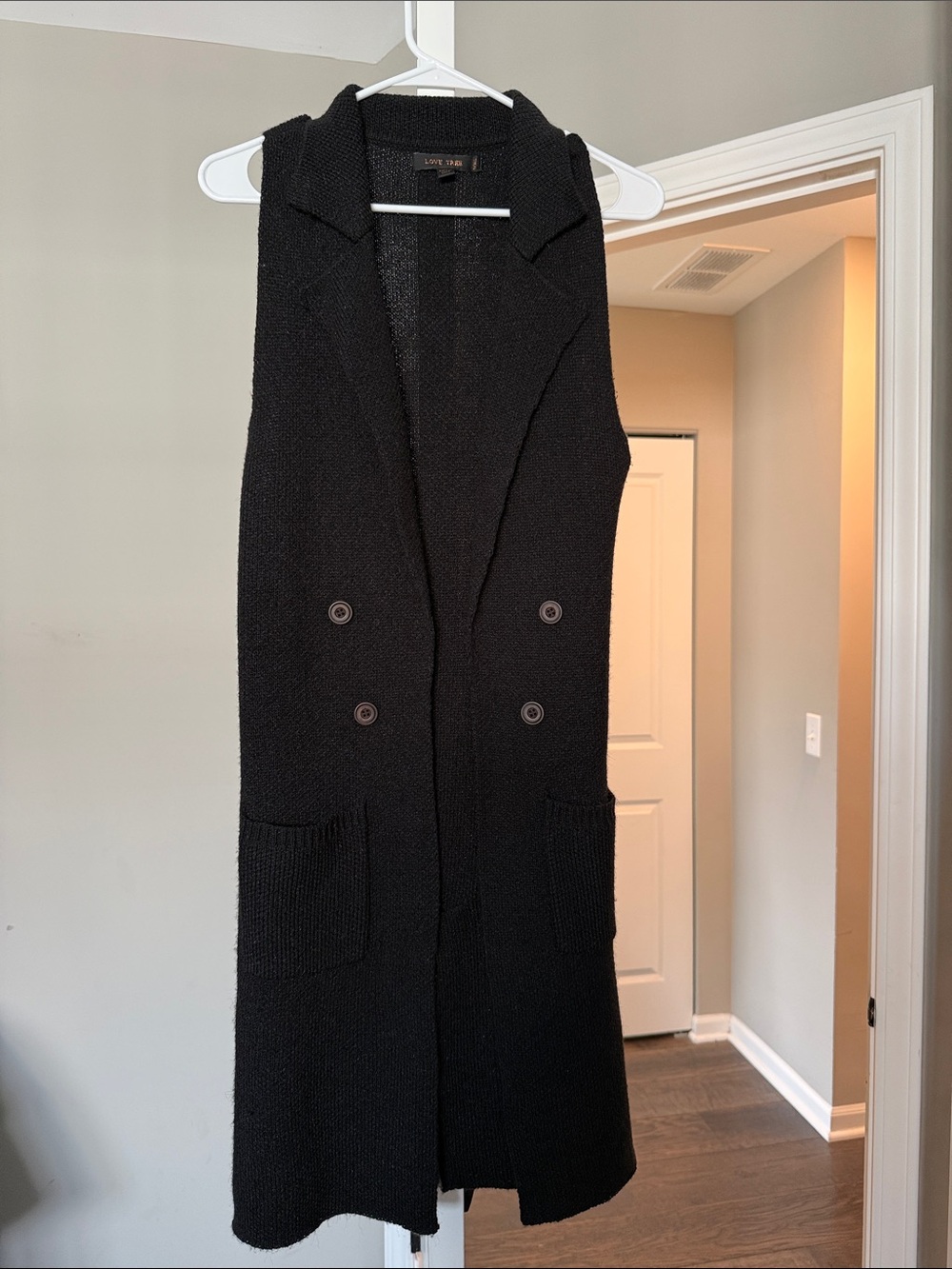 Love Tree Black Double-Breasted Sleeveless Knit Vest